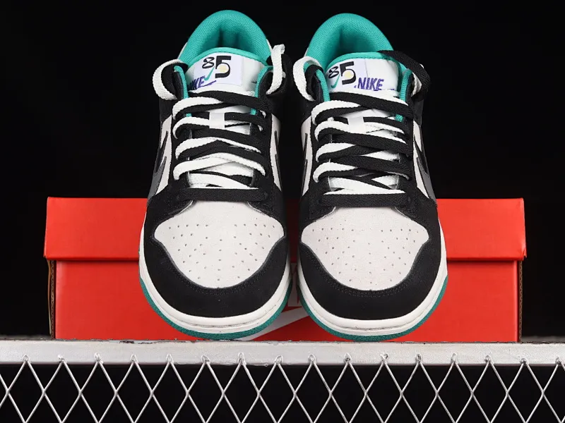All categories Nk SB Dunk series Nk SB Dunk Low low-top sneakers Nk SB Dunk Low "85" black and gray double hook strap black and green SB low-top sports and leisure sneakers DO9457-133